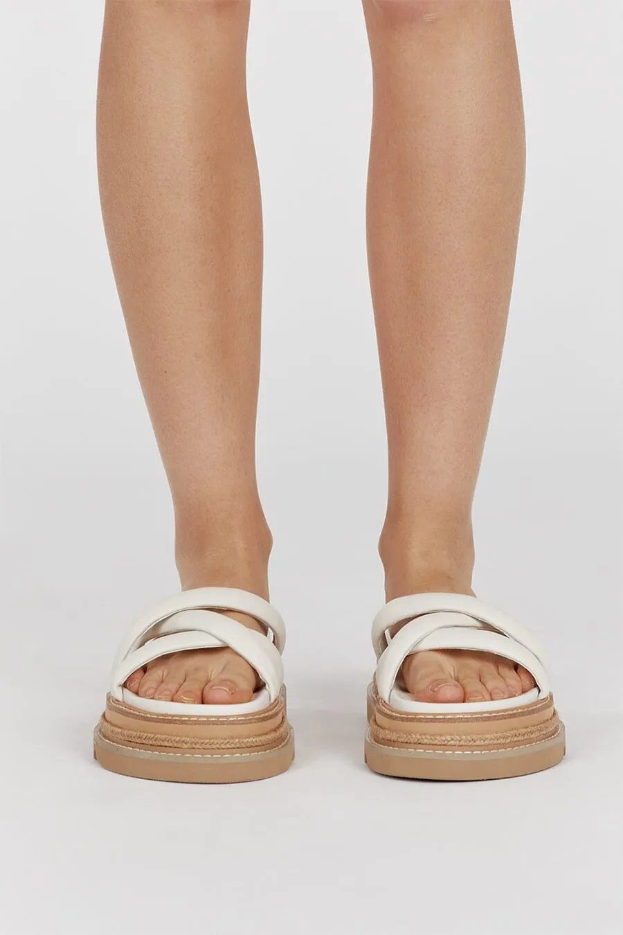 ALIAS MAE VERITY BONE SANDAL