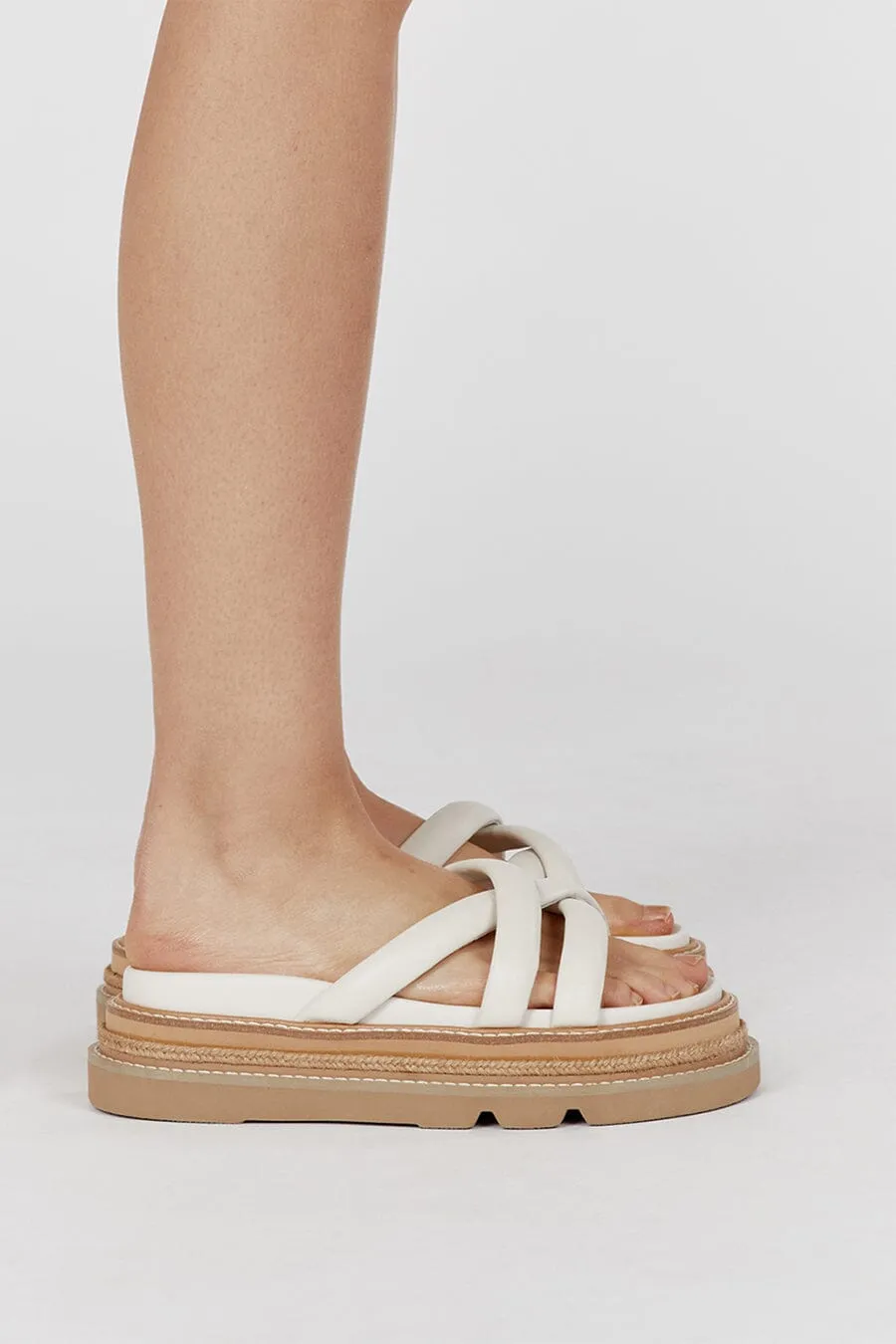 ALIAS MAE VERITY BONE SANDAL