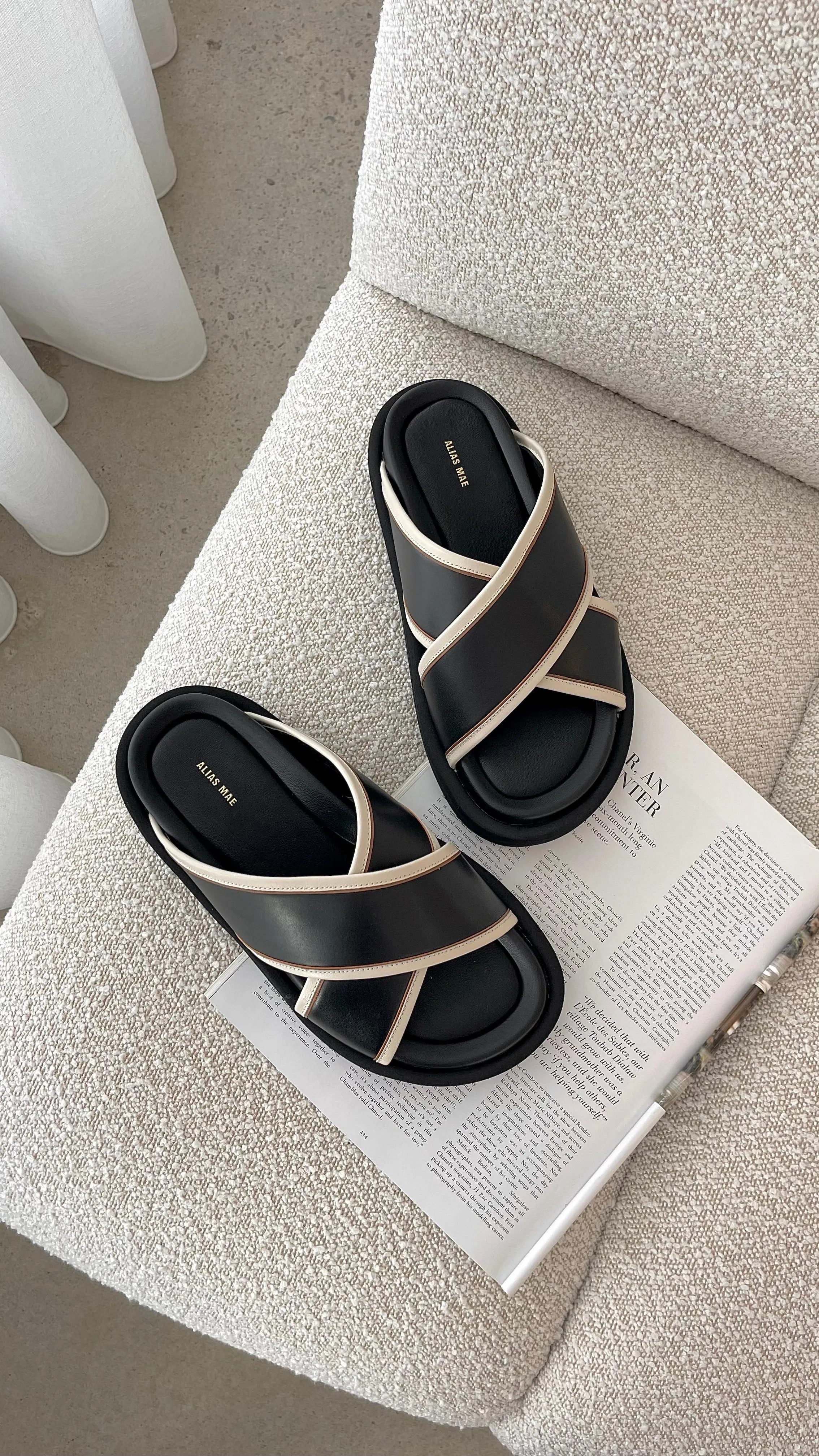 Anissa Slide - Black Leather
