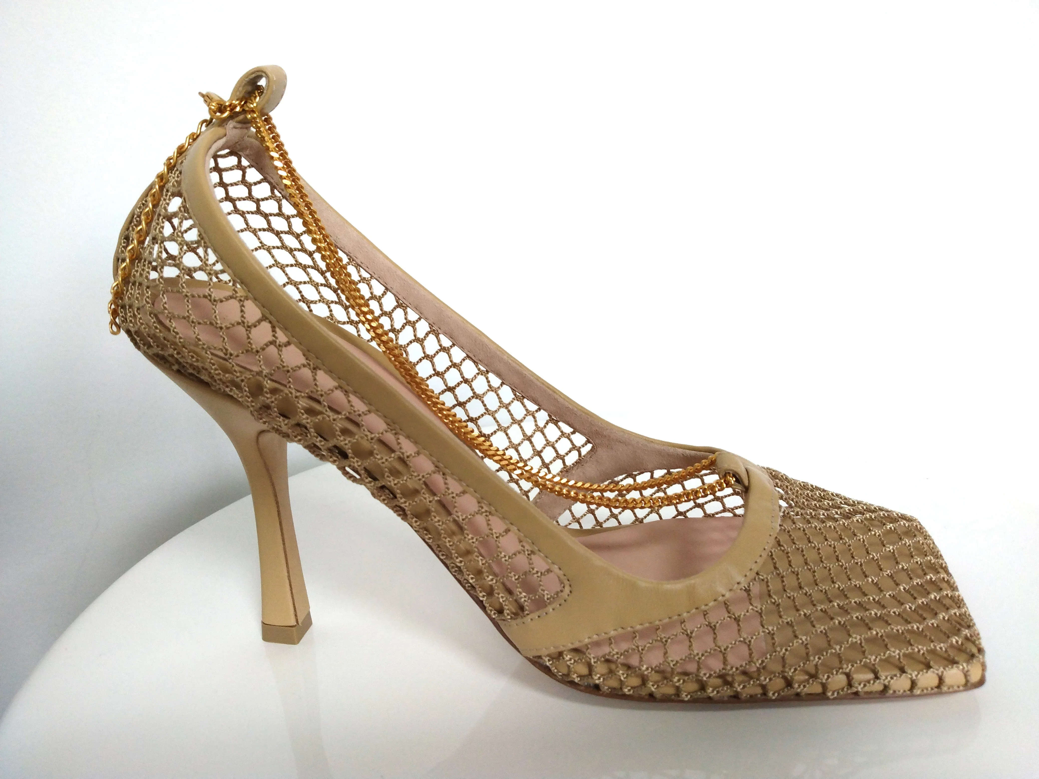 Bottega Veneta Beige Mesh and Leather Pump