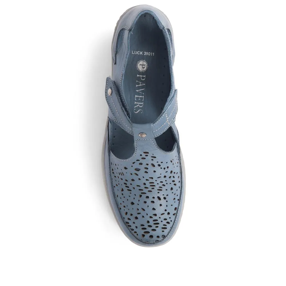 Touch-Fasten Mary Janes  - LUCK39011 / 325 638