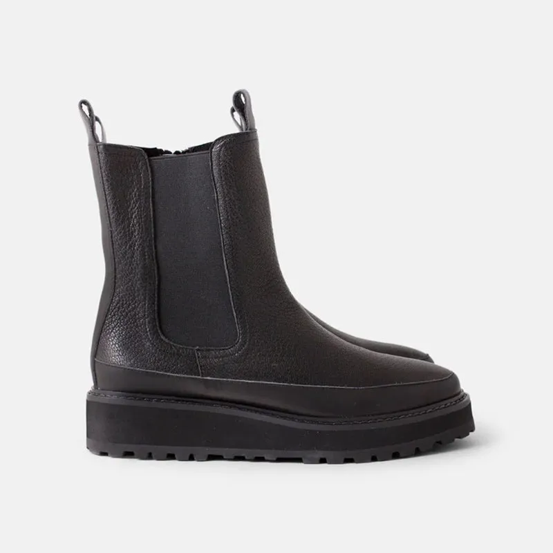 Walnut - Jacs Leather Boot - Black Pebble