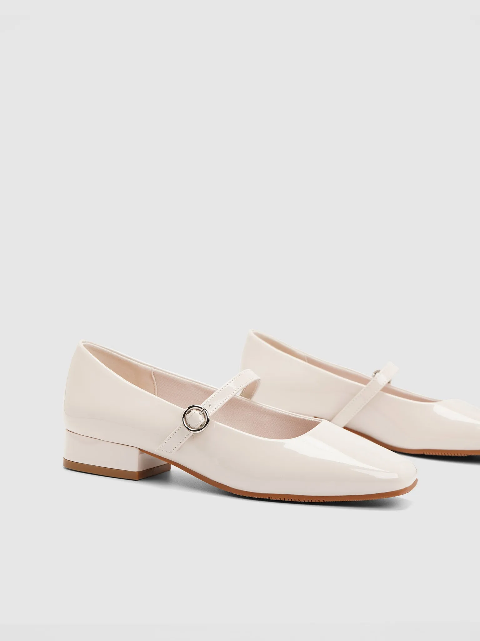 Warren Mary Jane Pumps
