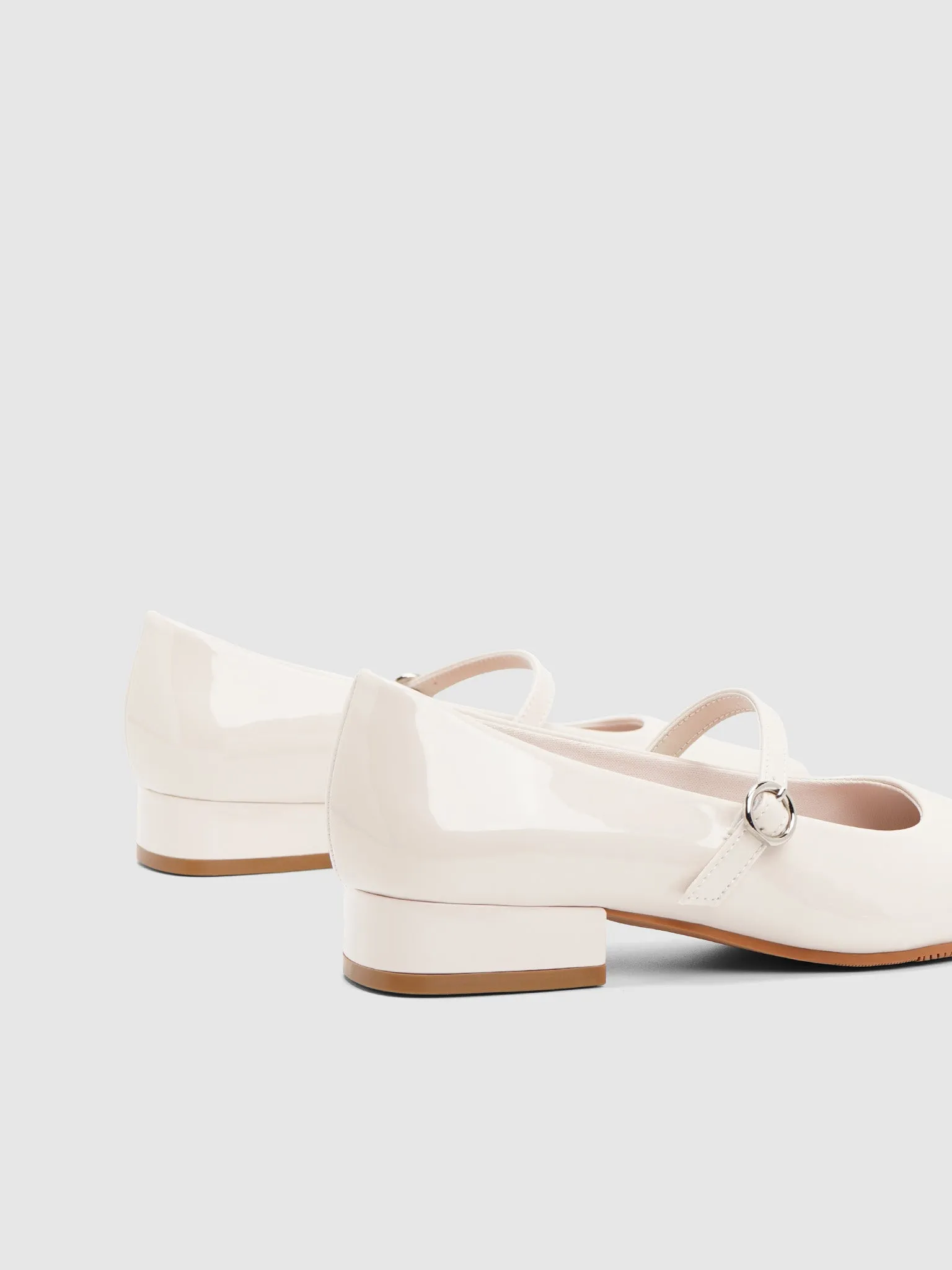 Warren Mary Jane Pumps
