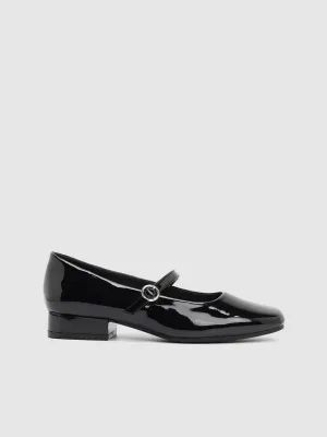 Warren Mary Jane Pumps